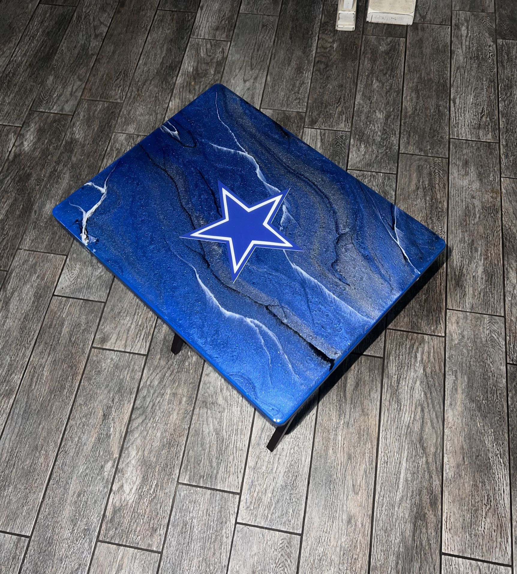 Custom Epoxy Resin TV Trays
