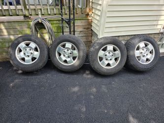Rims & Tires 275 65 18 Toyota Tundra