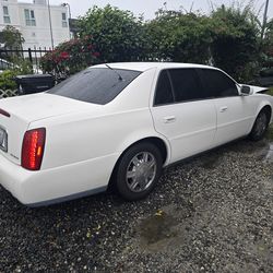 2004 Cadillac DeVille