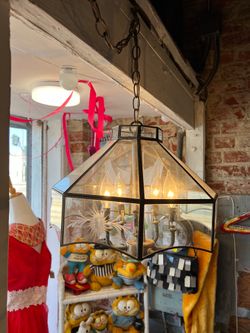 Vintage embossed floral panel chandelier lamp