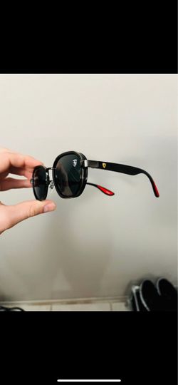NEW original Ray Ban