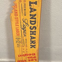 Land Shark Snowboard Margarita Ville Wall Decoration