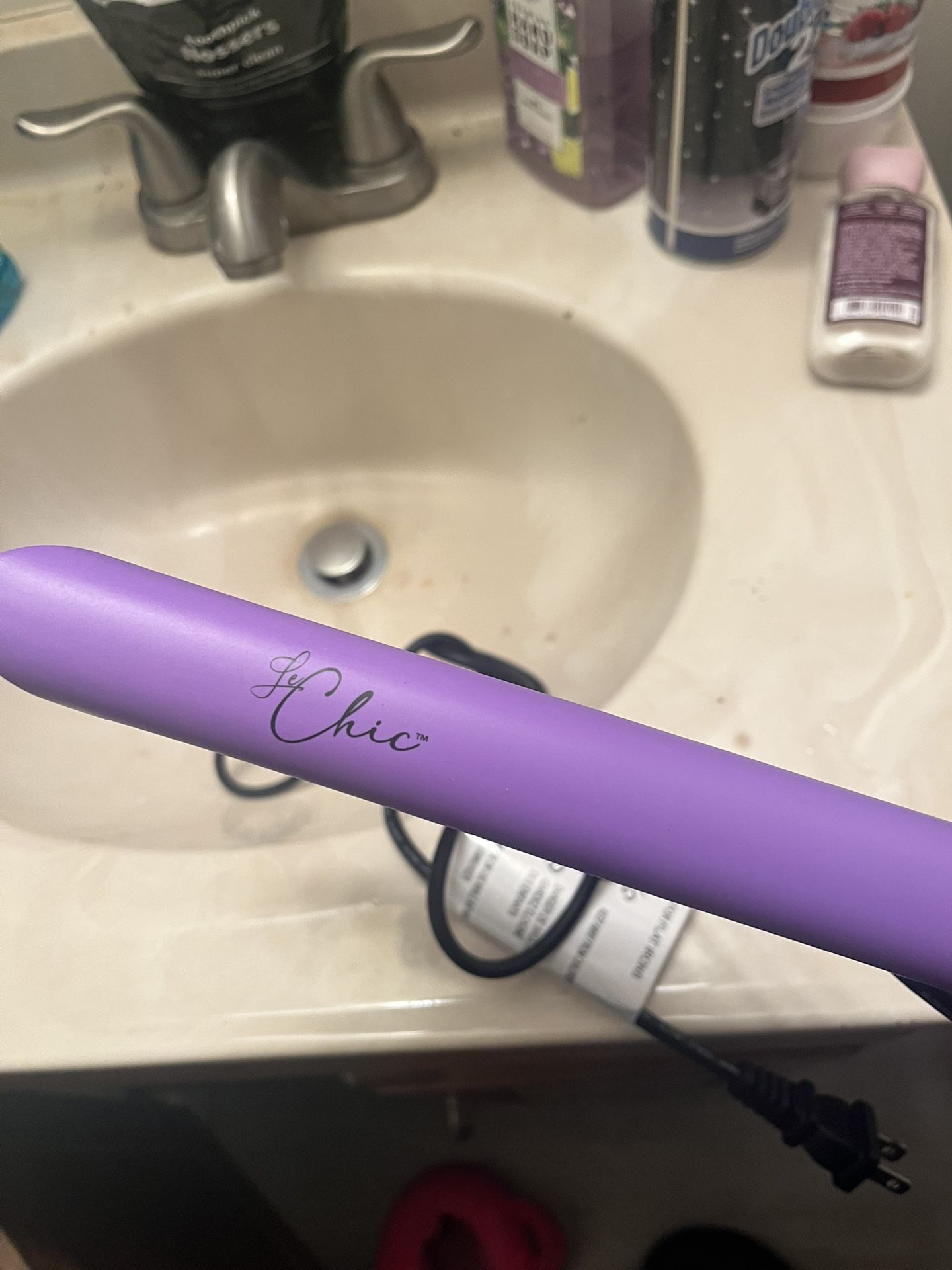 Le Chic Hair Straightener