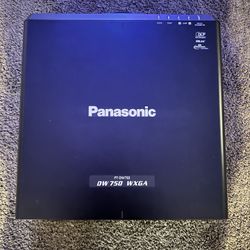 Panasonic PT-DW750 HDMI Projector with two ET-LAD70W lens