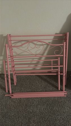 Children’s bed and frame