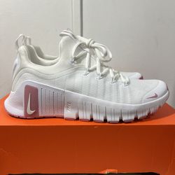 Nike Metcon 6 ( Wmns Size 9 )