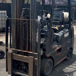 Toyota 3 Stage Forklift 