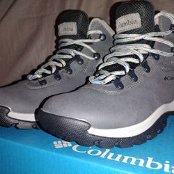 Columbia Hiking Boots