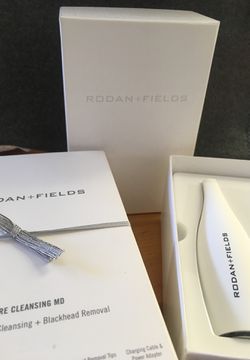 Rodan + and Fields Pore Cleansing MD System Thumbnail