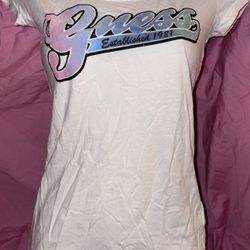 Guess Fuzzy Ombre  Graphic T-Shirt Size XS