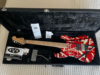 EVH Striped Series Guitar – Red with Black Stripes plus Fender guitar case