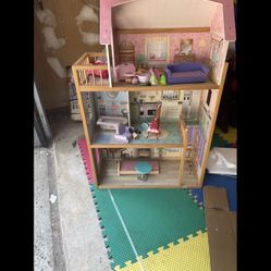 Doll House