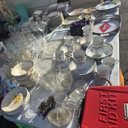 Yard SALE Today 03/11