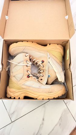 Botas