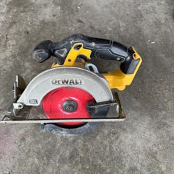 Dewalt 20v Skilsaw