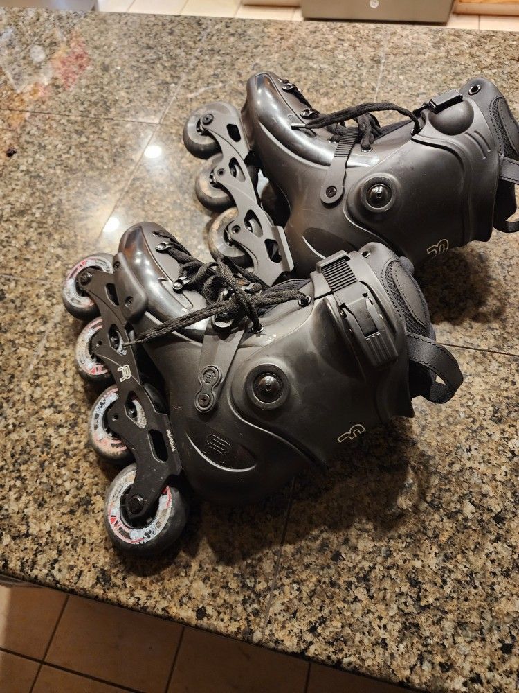 FR Skates FR3 80 inline skates.
Size 10.5