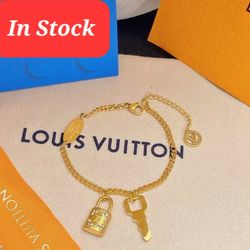 18k Gold Plated Key Charm Chain  Bracelet Gift