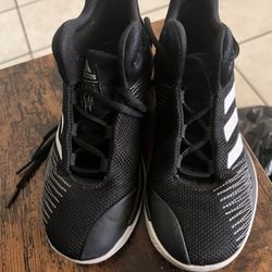Adidasās