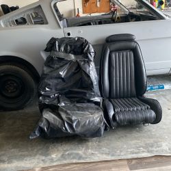 Ford Mustang Seats Never Been Seat On Selling The Pair