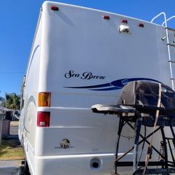 2004 National rv Sea Breeze 1341