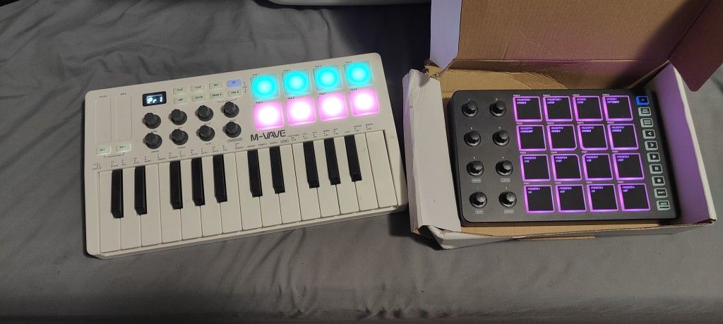 MIDI/Bluetooth Controller Keyboard 