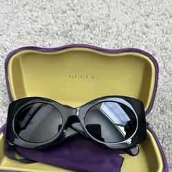 Gucci GG0960S Black Oval Sunglasses w/ Gold GG Logo