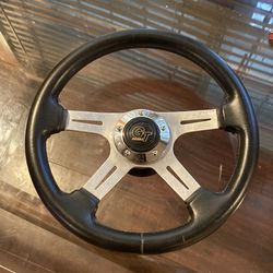 14 Inch Grant GT Steering Wheel 