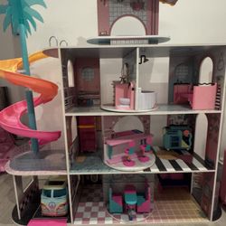 LOL Surprise Dollhouse 