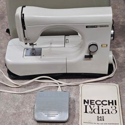 Necchi Lydia 3 544 Sewing Machine 