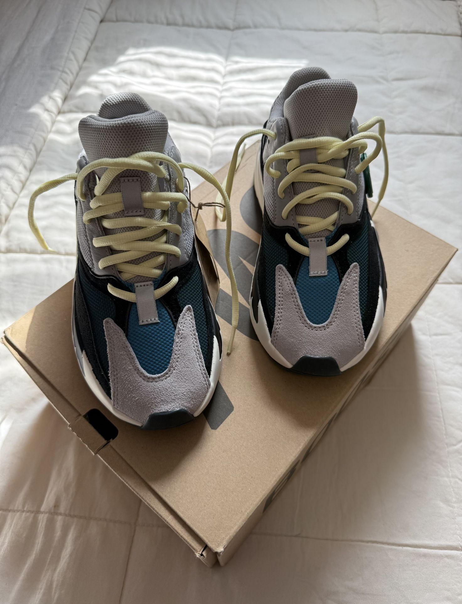 Yeezy Boost 700 Size Men’s 5.5