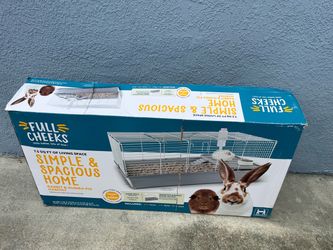 Full Cheeks Rabbit & Guinea Pig Habitat