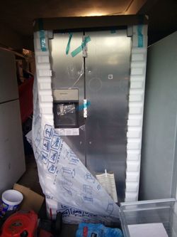 Frigidair MODEL FRSS2323AB