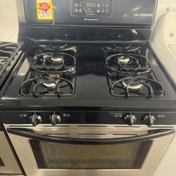 USED FRIGIDAIRE 30” GAS STOVE 