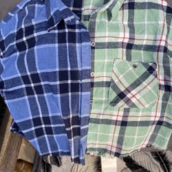 Plaid Crop Flannel |Color Is Blue/Green |Size Medium 