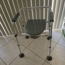 New - bedside Toilet portable Toilet With Suction