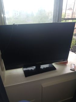 43 inch Sceptre Tv