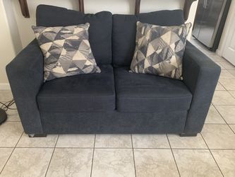 Blue Love Seat  And 6 Chairs Dining Table