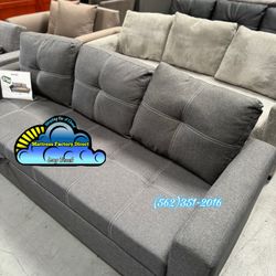 Grey Sofa Couch New Nuevo Bonito Convertible Cama 