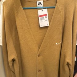 Nike SB Cardigan Size Large Men New 