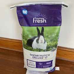 New Show Hutch Deluxe 17 Bunny Rabbit Feed 