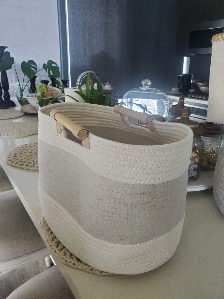 Woven Storage Basket With Wooden Handles 