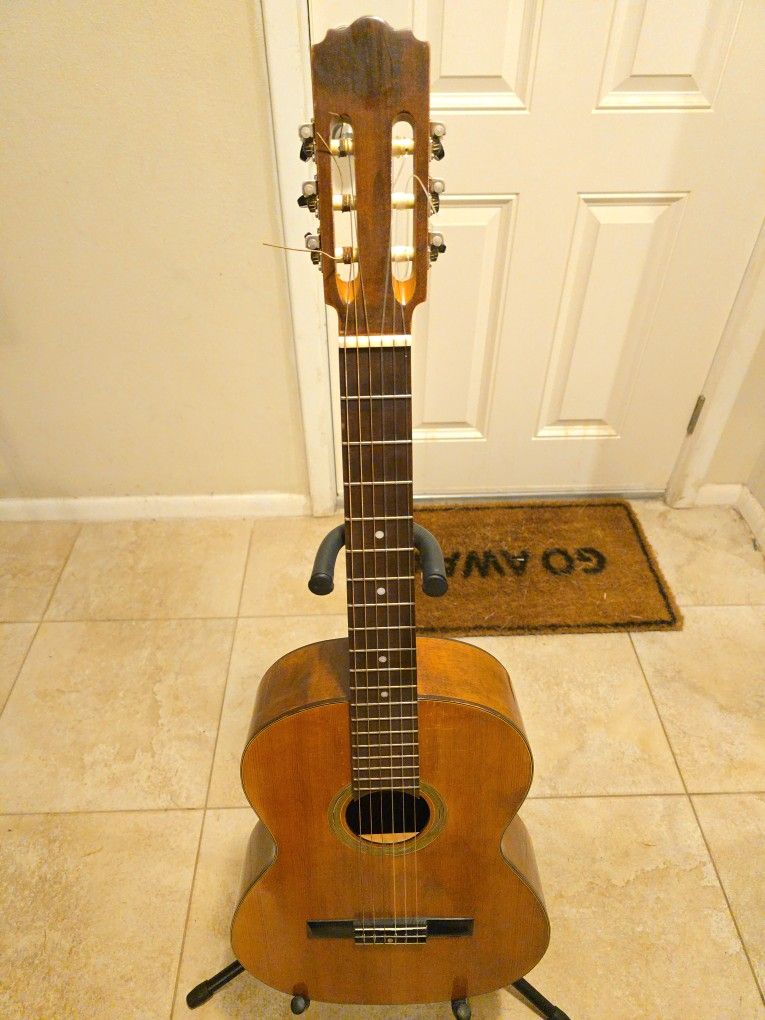 Vintage Wilson & Sons JT-1 Classical Acoustic Guitar