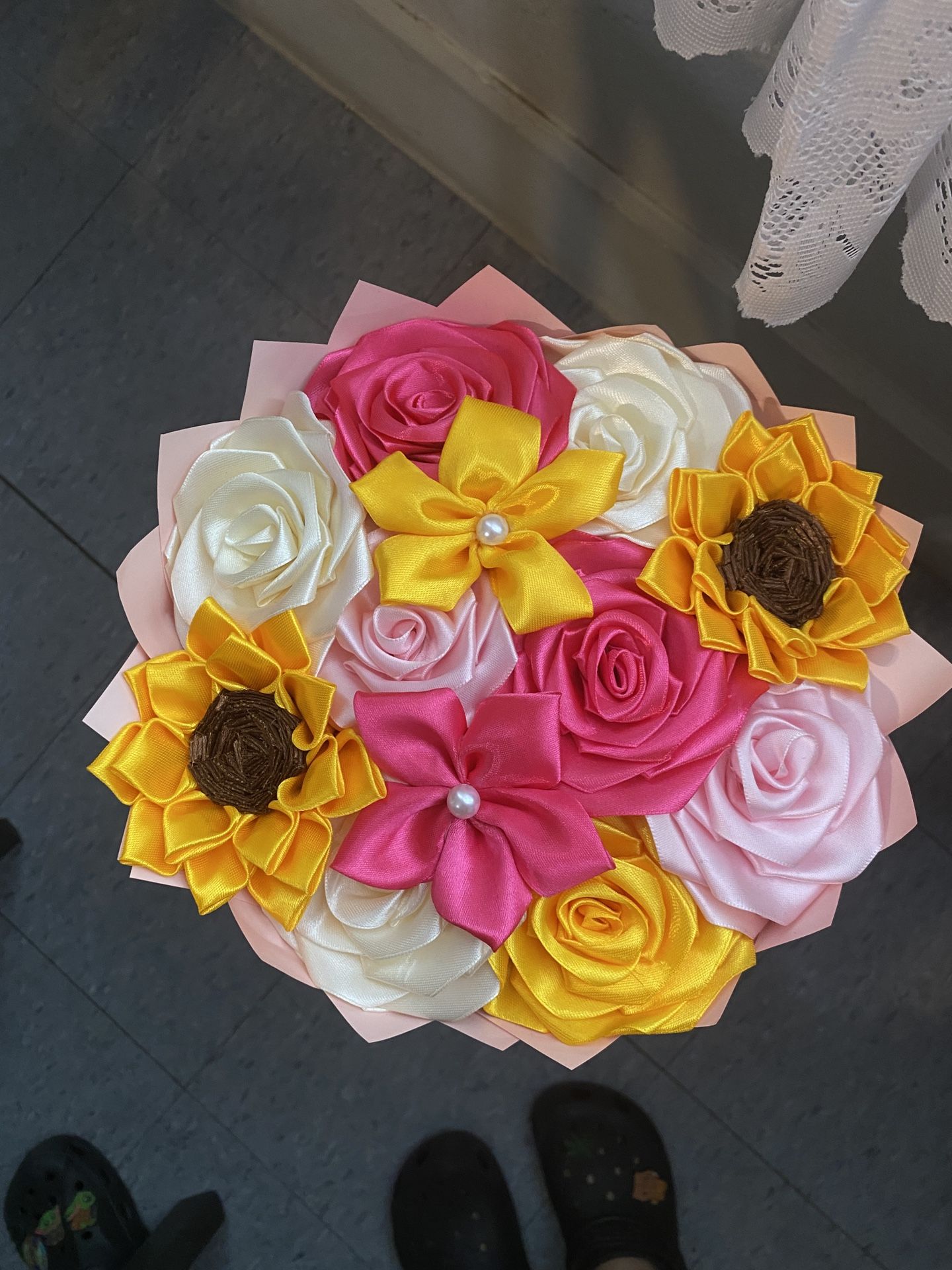 Pink bouquet with sunflowers