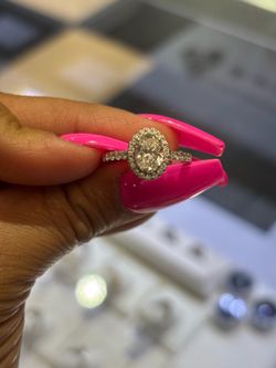 14k gold halo lab diamond