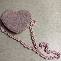 Pink Heart Crossbody Purse – Excellent Condition