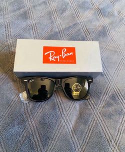 RayBan WAYFARER Sunglasses LARGE Frame AUTHENTIC 