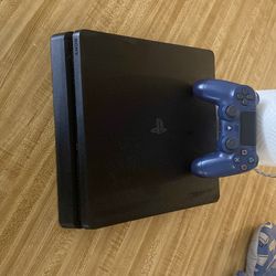 PS4 slim