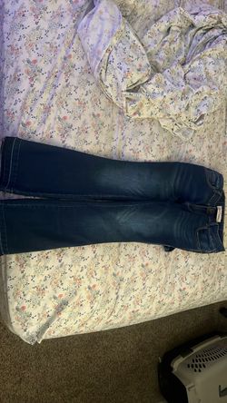 Women's Medium Wash Skinny Jeans
