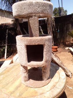 Cat tower