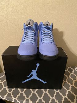 Air Jordan 5 UNC’s. $200 Deadstock 🚚.  Size 8 Mens. Pick Up Only.  No Deliveries 